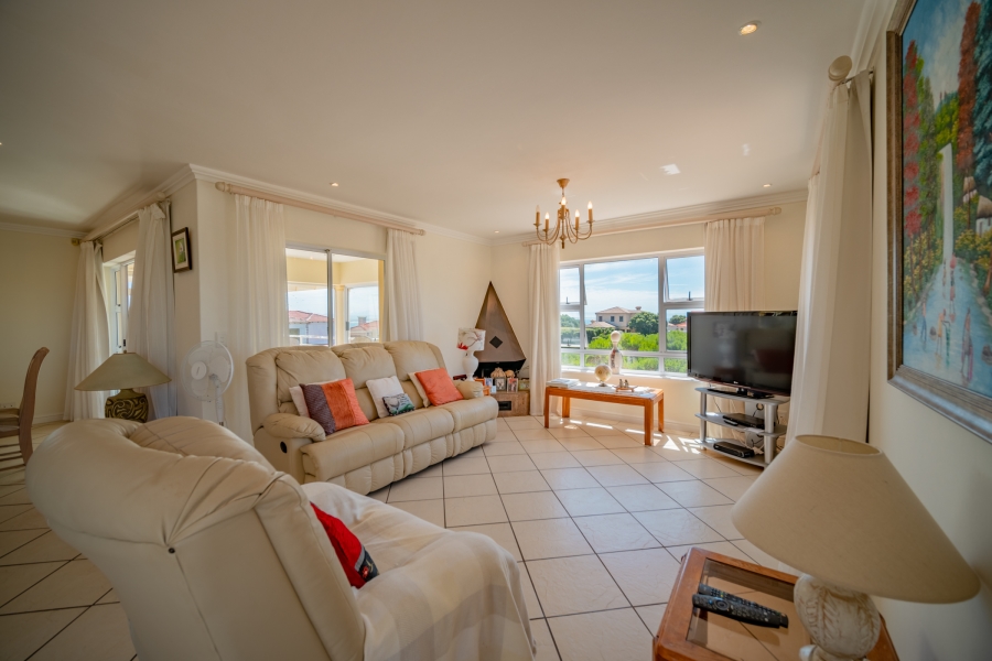 4 Bedroom Property for Sale in St Francis On Sea Eastern Cape